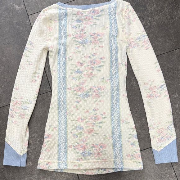 We The Free XS Thermal Waffle Floral Long Sleeve Top Free People Rose - Picture 8 of 8